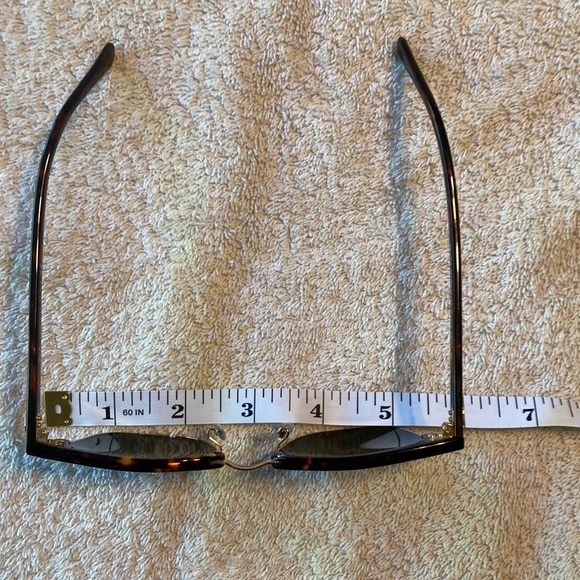 Ray-Ban Tortoise and Gold Clubmaster Sunglasses - Picture 7 of 7